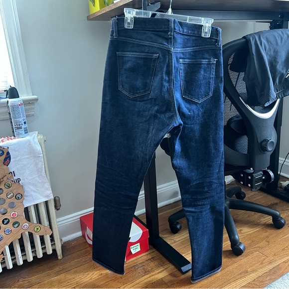 Gently Worn! Uniqlo Selvedge Jeans - Slim Fit - 30x32 - Picture 2 of 5